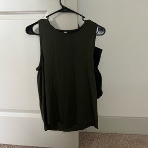 Lululemon tank top - Army green - Size 4